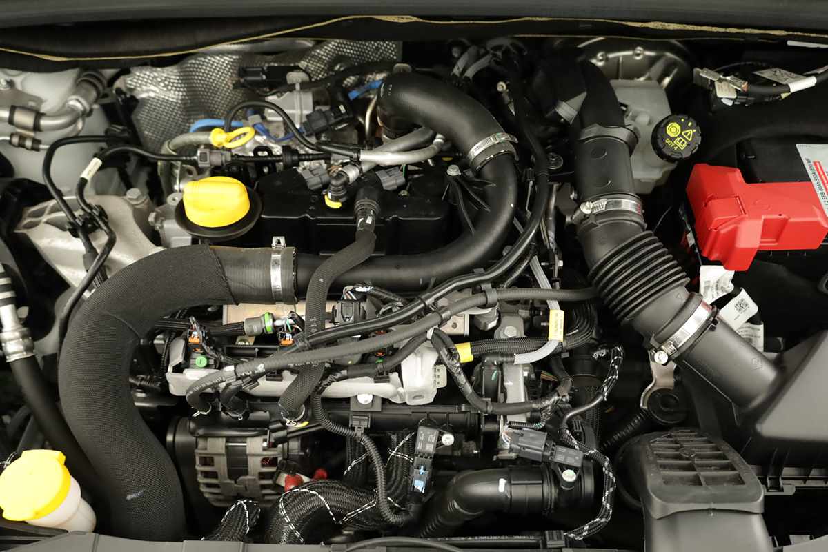 renault-captur-2024-gpl-999cc