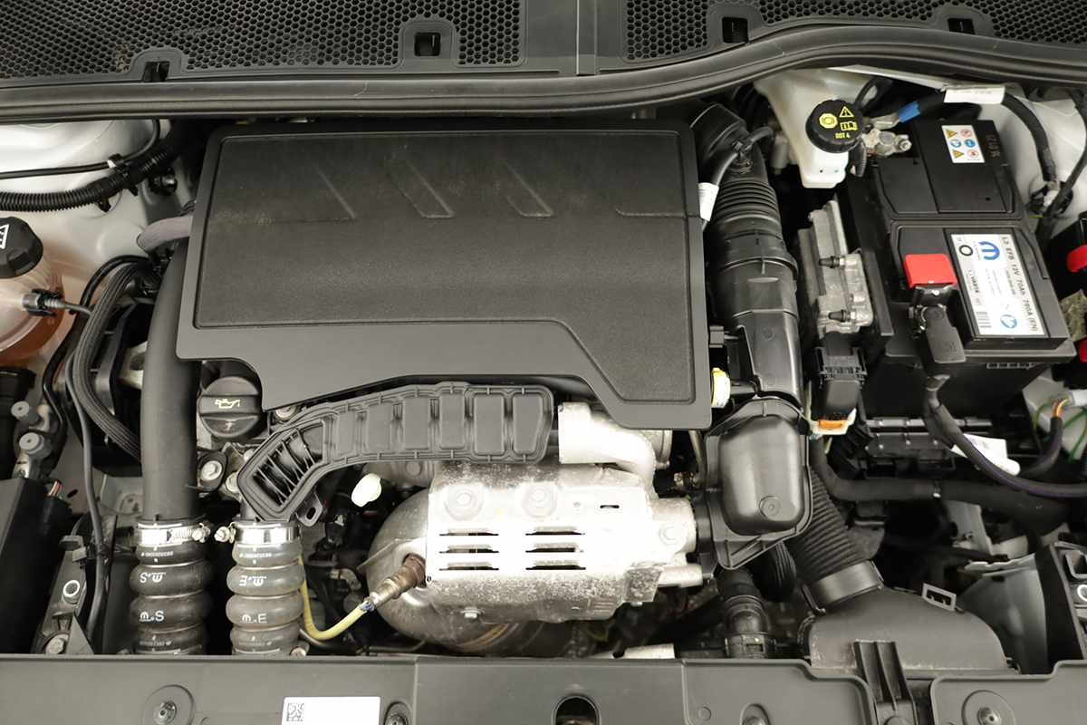 opel-corsa-2025-gasolina-1199cc