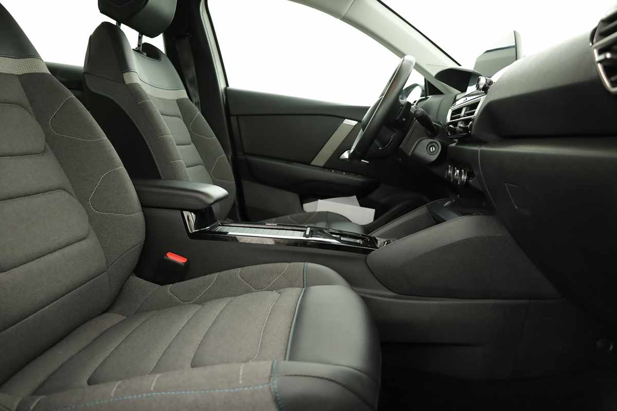 citroen-c4-2024-gasolina-1199cc