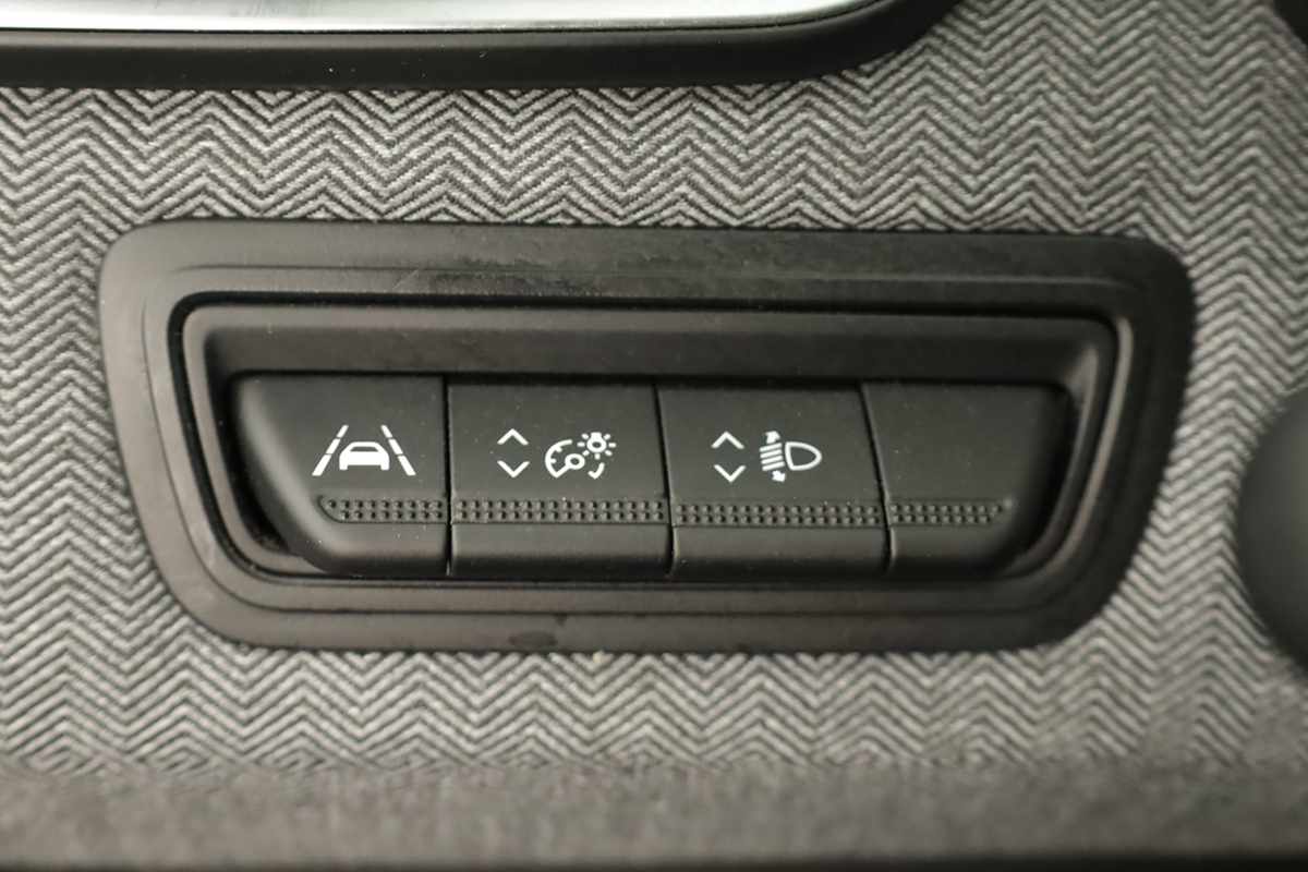 renault-clio-2024-gasolina-999cc