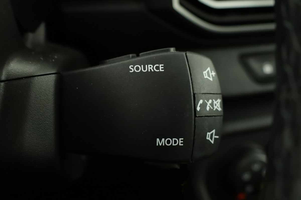 dacia-sandero-2024-gasolina-999cc