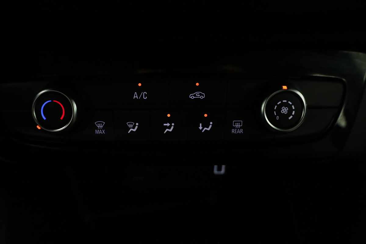 opel-corsa-2025-gasolina-1199cc