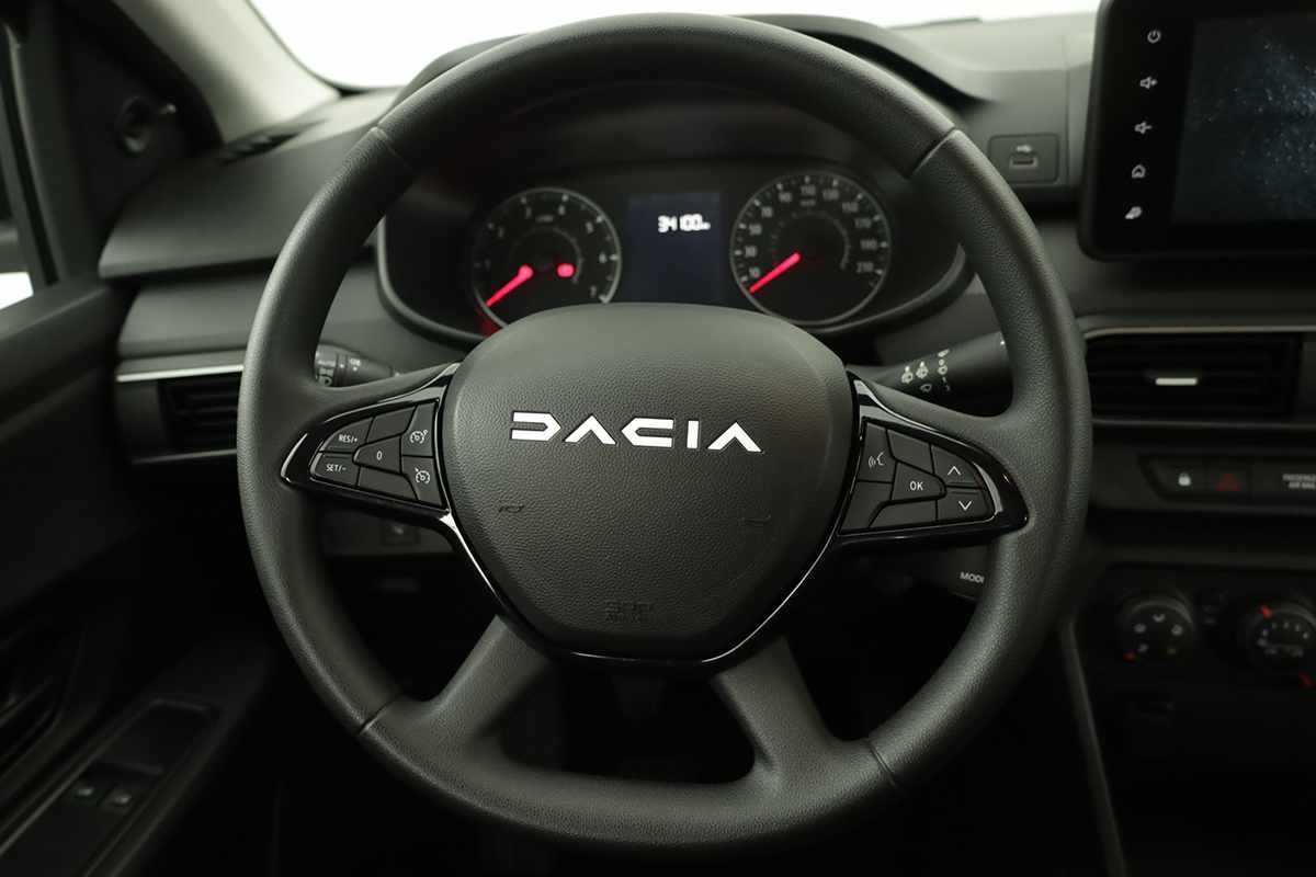 dacia-sandero-2023-gasolina-999cc