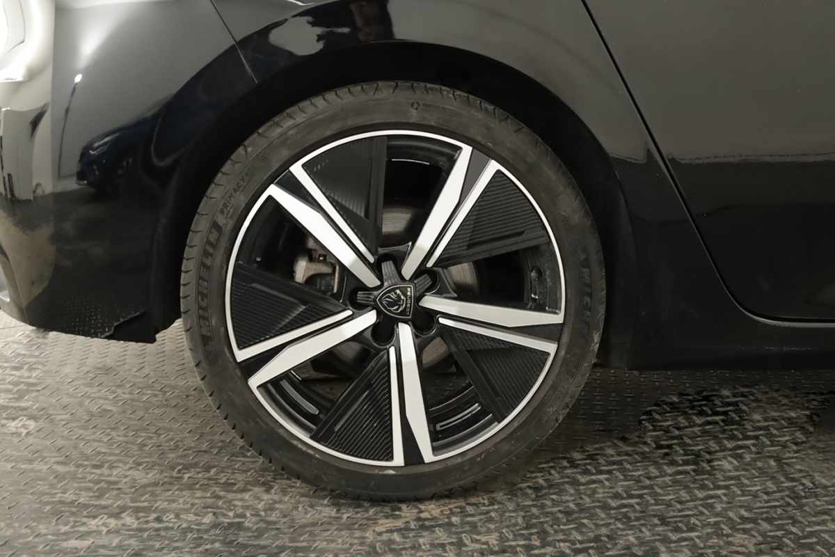 peugeot-308-2024-gasolina-1199cc