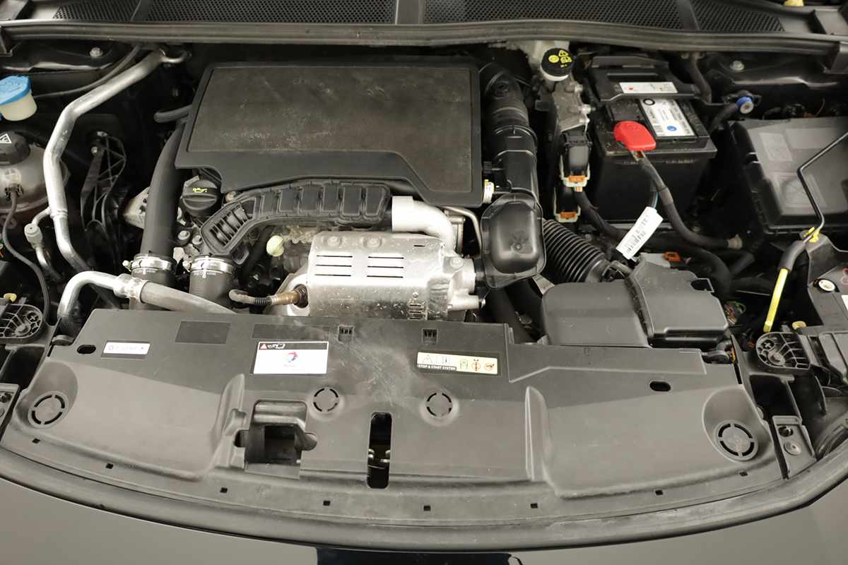 peugeot-308-2024-gasolina-1199cc