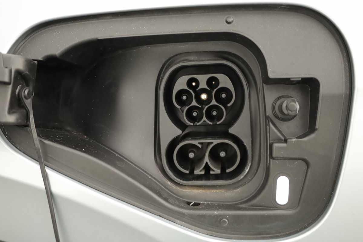 volkswagen-golf-2025-hibrido-a-gasolina-1498cc