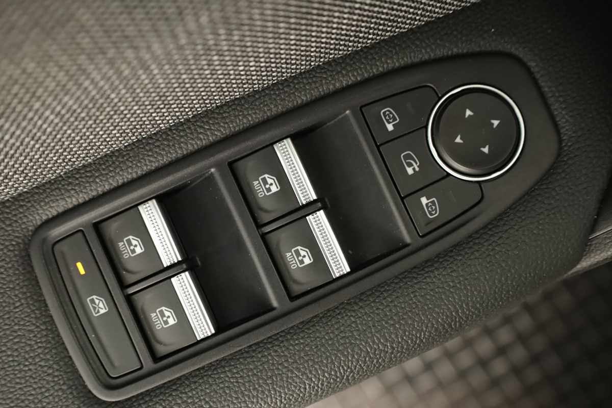 renault-captur-2025-gpl-999cc
