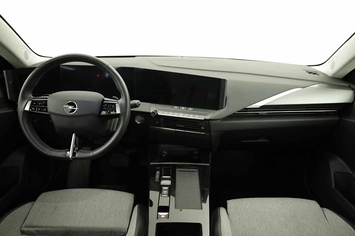 opel-astra-2023-hibrido-a-gasolina-1598cc