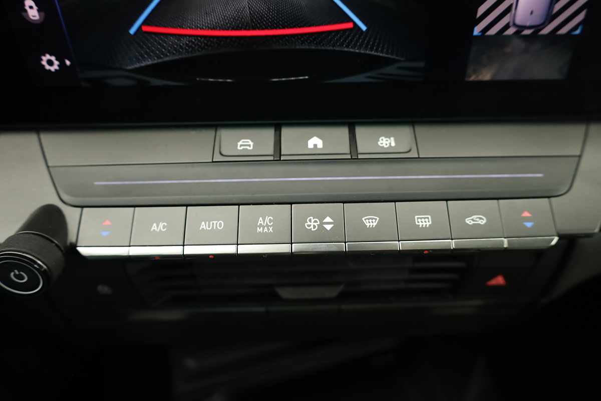 opel-astra-2023-hibrido-a-gasolina-1598cc