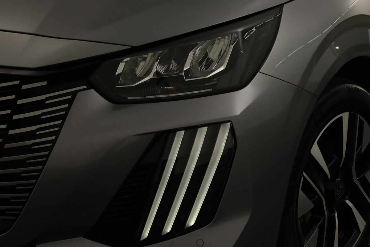 peugeot-e-208-2024-eletrico-0cc