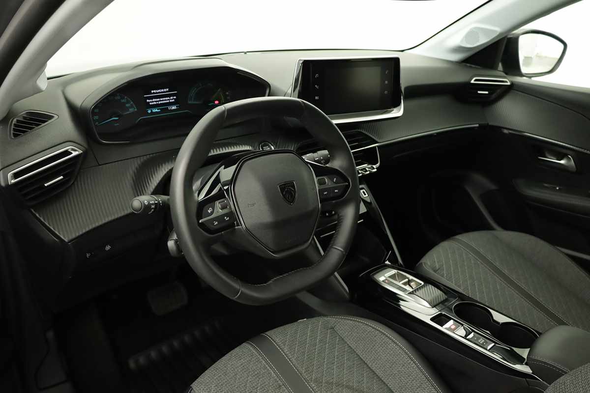 peugeot-e-208-2024-eletrico-0cc