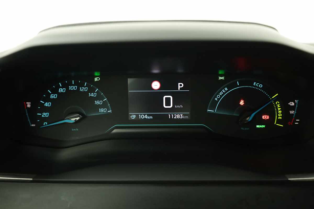 peugeot-e-208-2024-eletrico-0cc