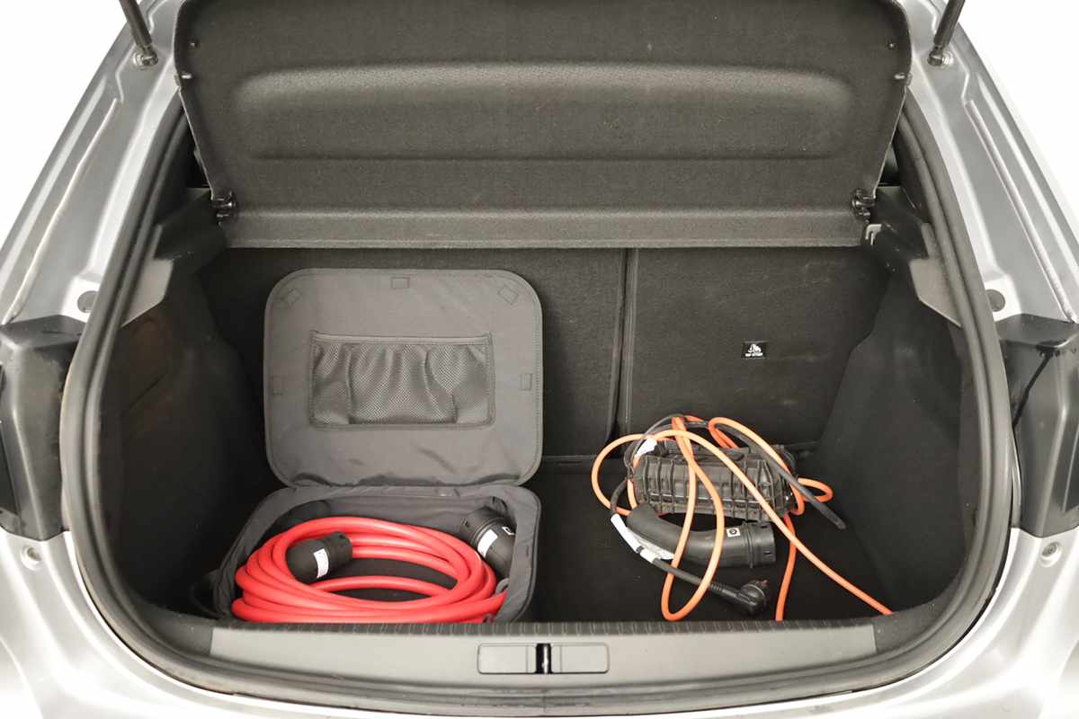 peugeot-e-208-2024-eletrico-0cc