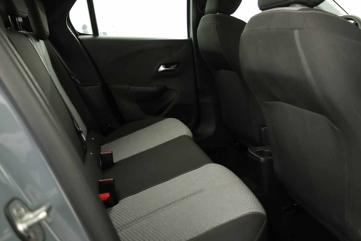 opel-corsa-2025-gasolina-1199cc