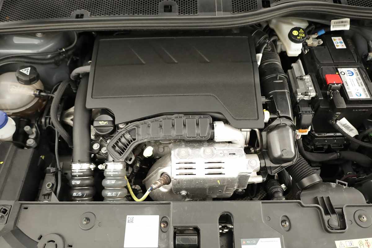 opel-corsa-2025-gasolina-1199cc