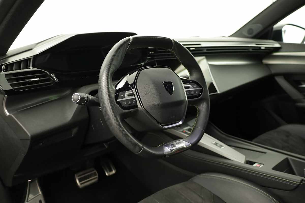 peugeot-308-2024-gasolina-1199cc