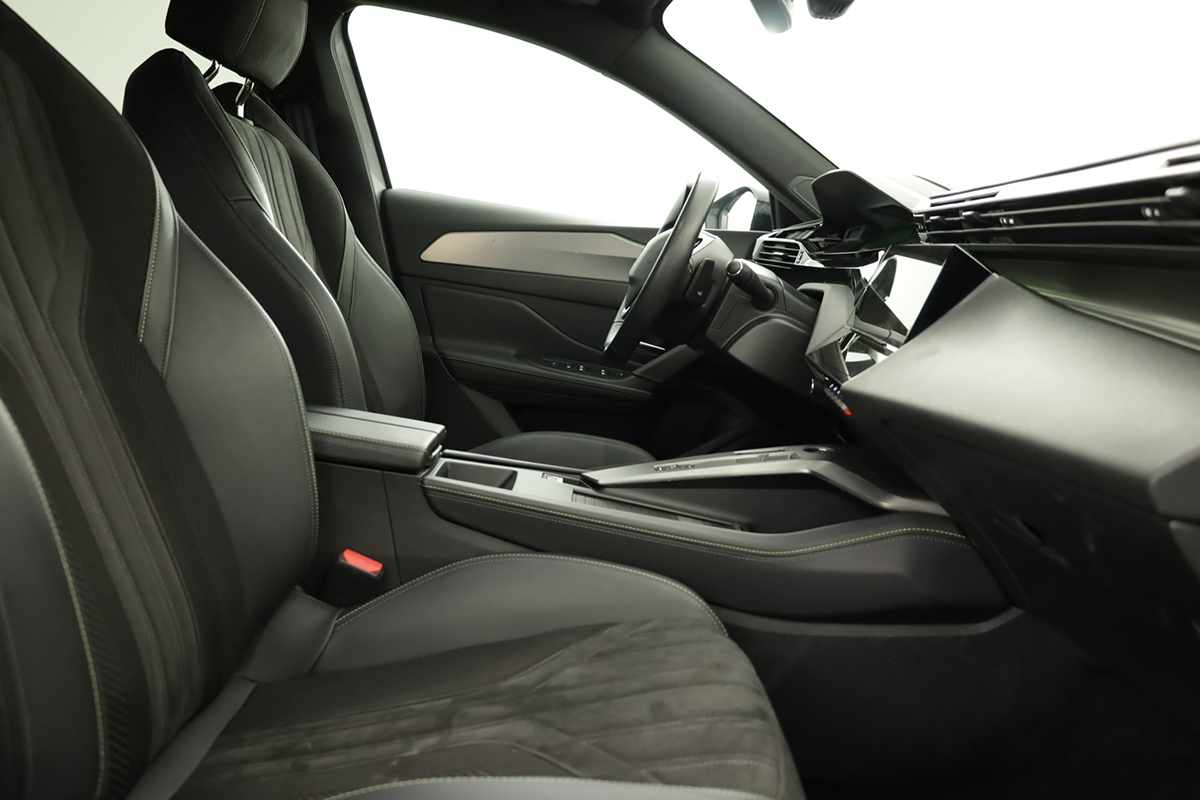 peugeot-308-2024-gasolina-1199cc
