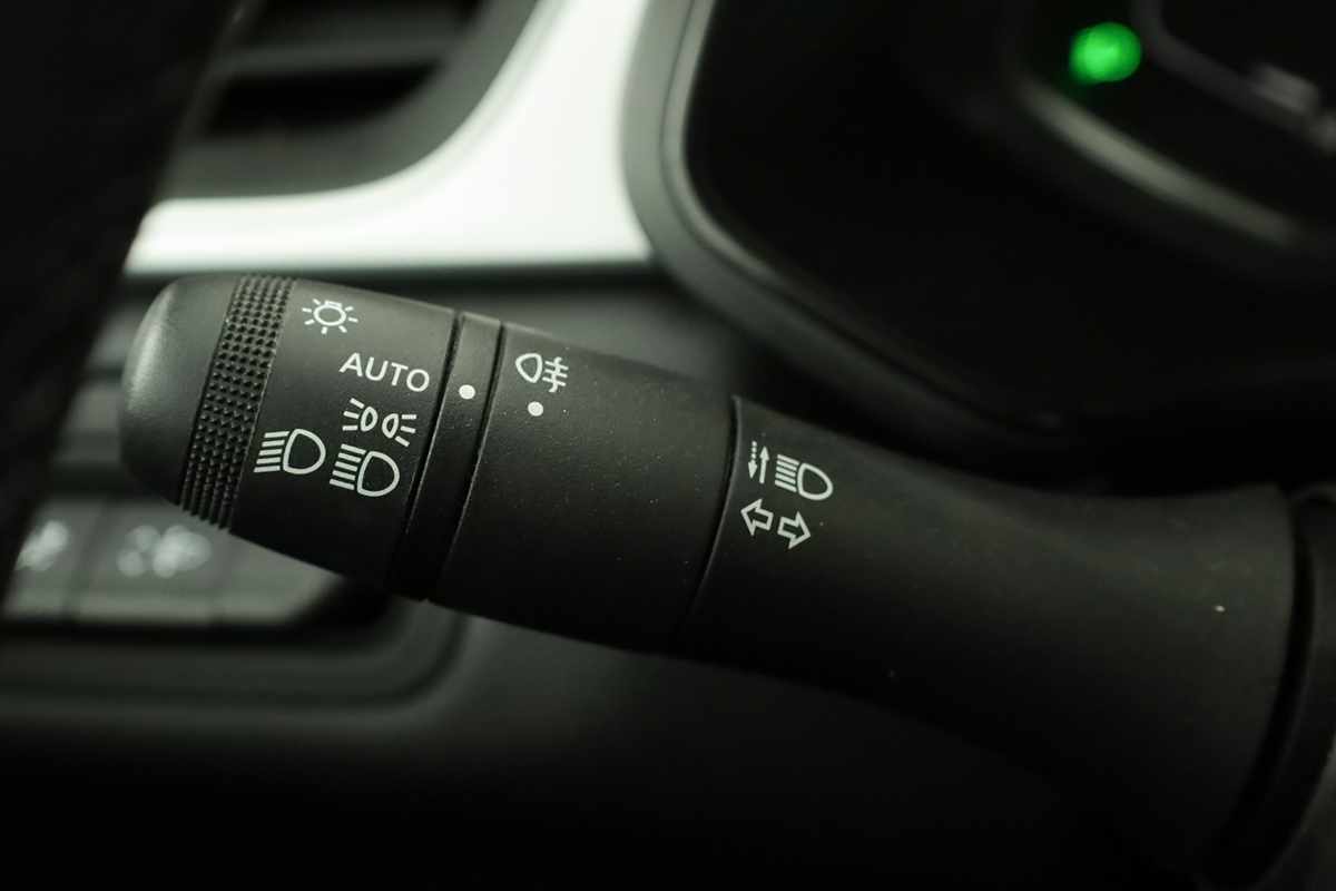 renault-captur-2024-gpl-999cc