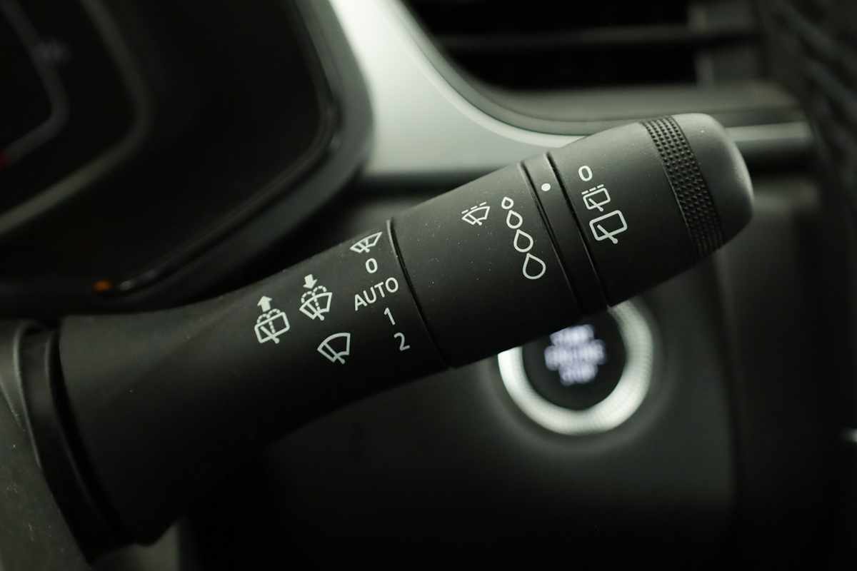 renault-captur-2024-gpl-999cc