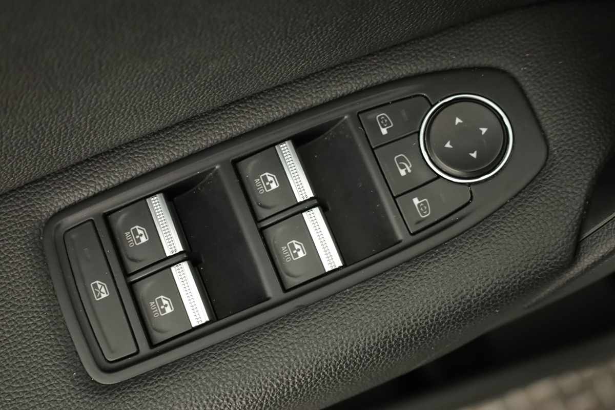 renault-captur-2024-gpl-999cc