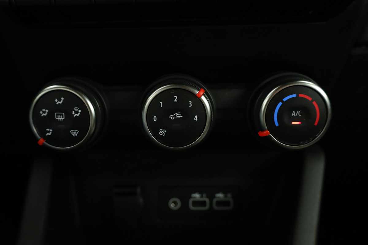 renault-clio-2024-gpl-999cc