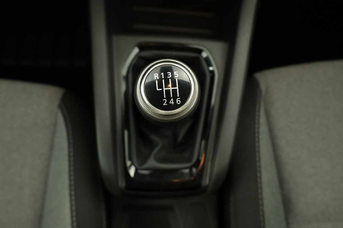 renault-clio-2024-gpl-999cc