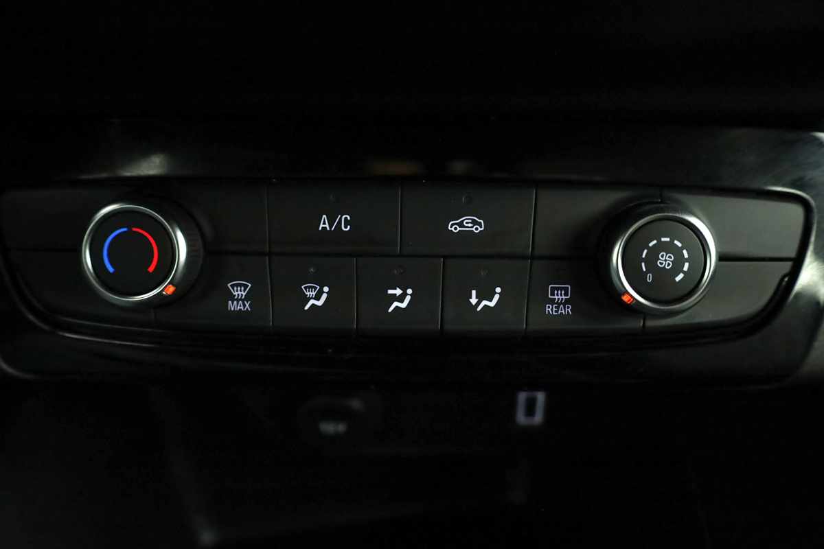 opel-corsa-2025-gasolina-1199cc