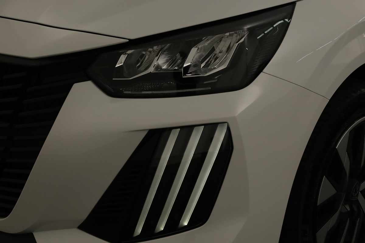 peugeot-e-208-2025-eletrico-0cc