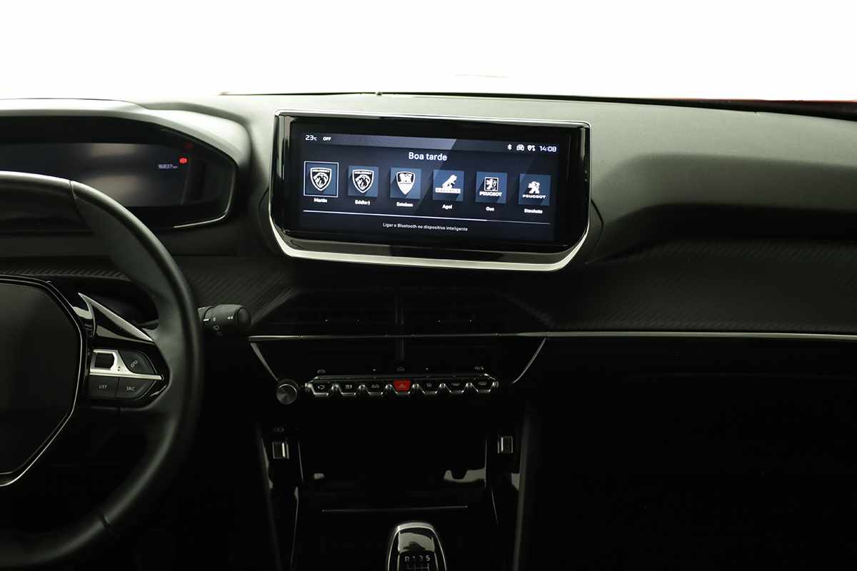 peugeot-2008-2024-gasolina-1199cc