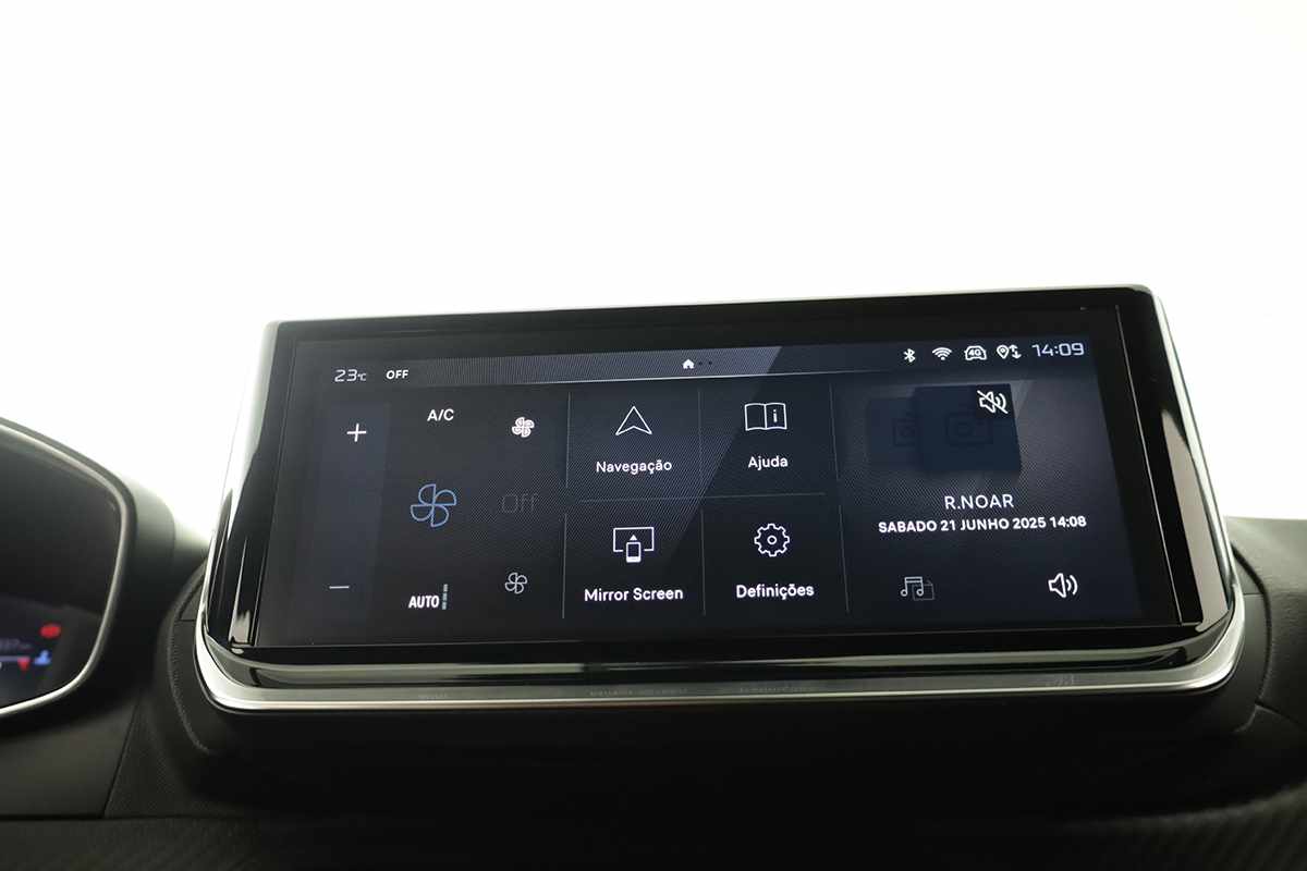 peugeot-2008-2024-gasolina-1199cc