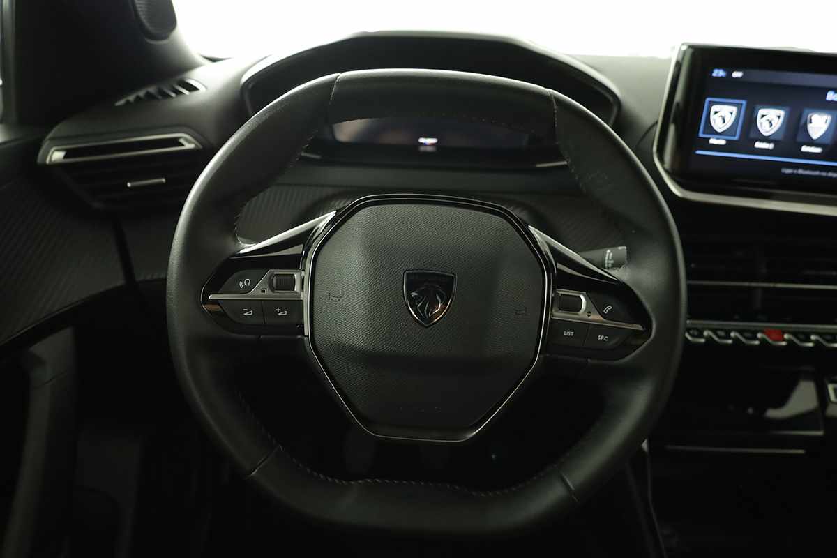 peugeot-2008-2024-gasolina-1199cc