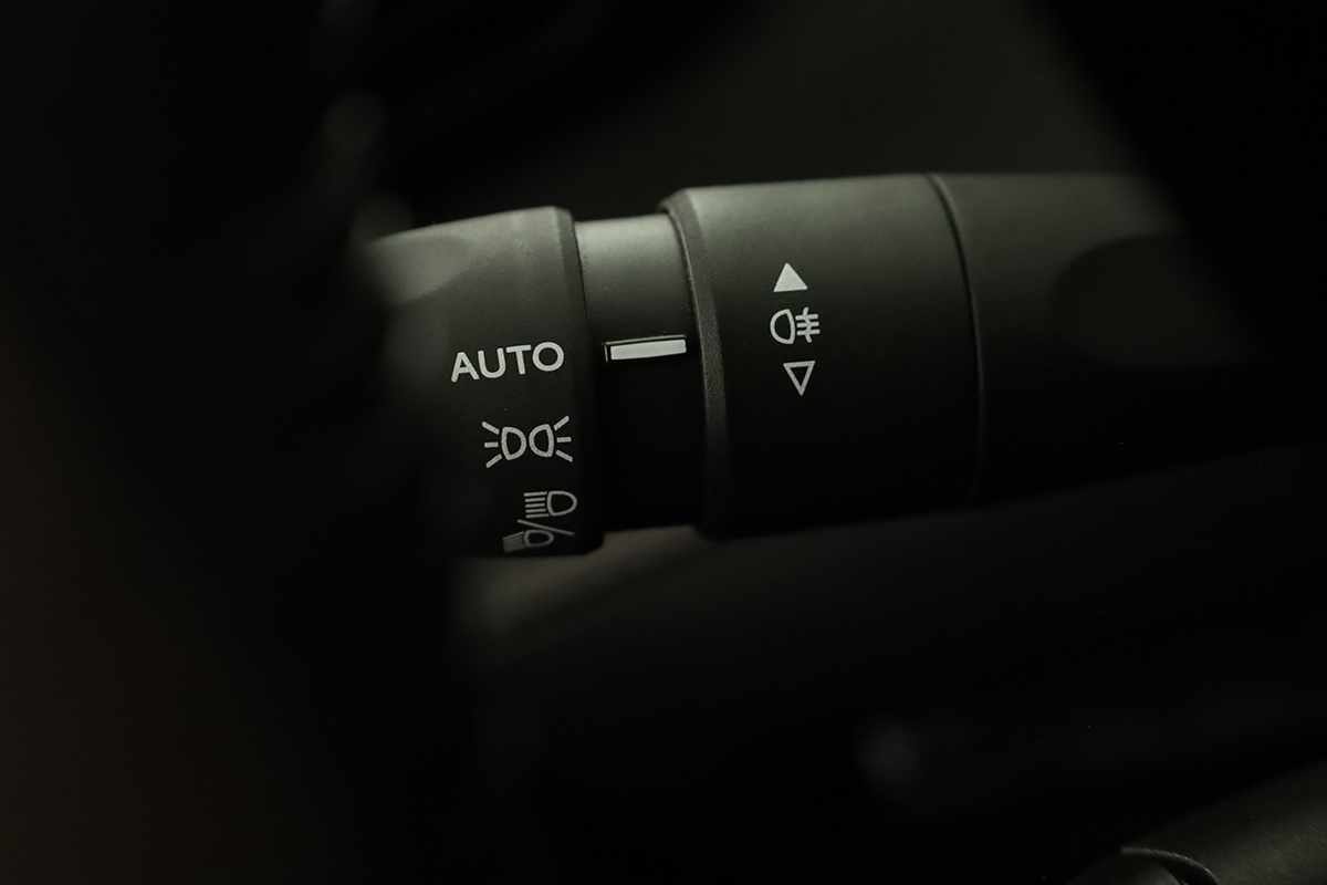 peugeot-2008-2024-gasolina-1199cc