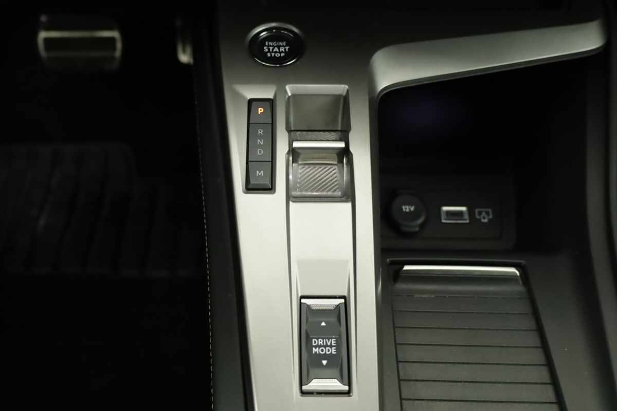 peugeot-308-2024-gasolina-1199cc