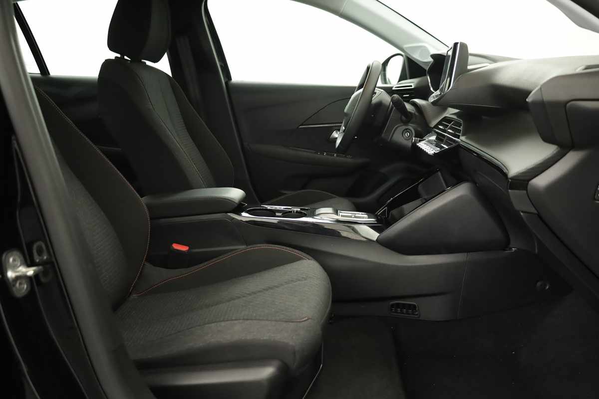 peugeot-e-208-2025-eletrico-0cc