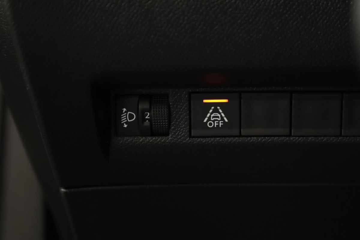 peugeot-2008-2020-gasolina-1199cc