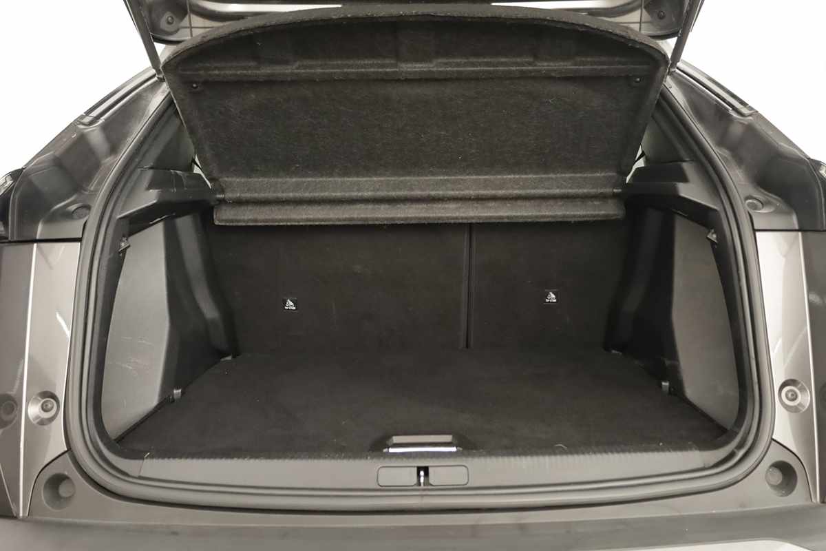 peugeot-2008-2020-gasolina-1199cc