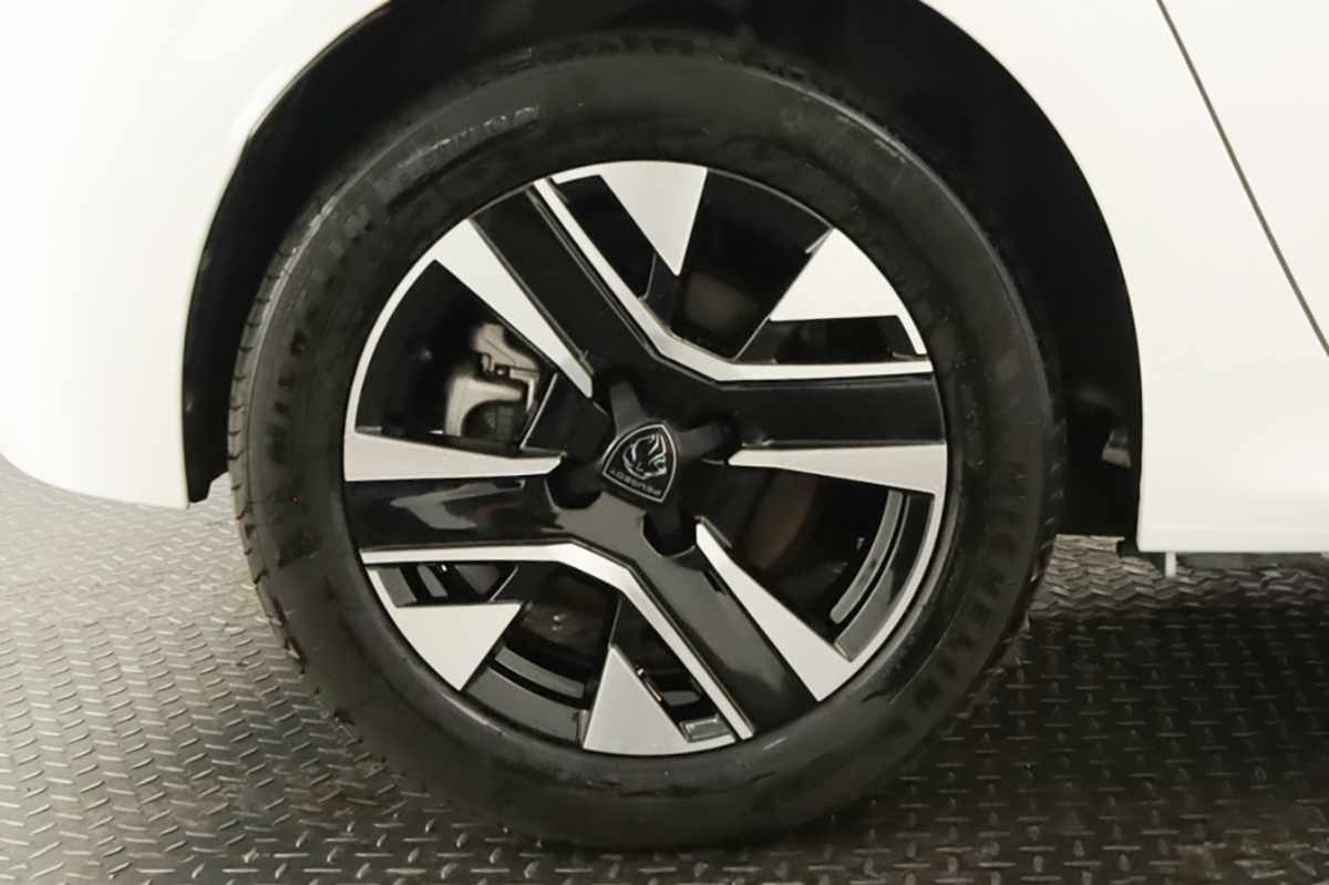 peugeot-e-208-2024-eletrico-0cc
