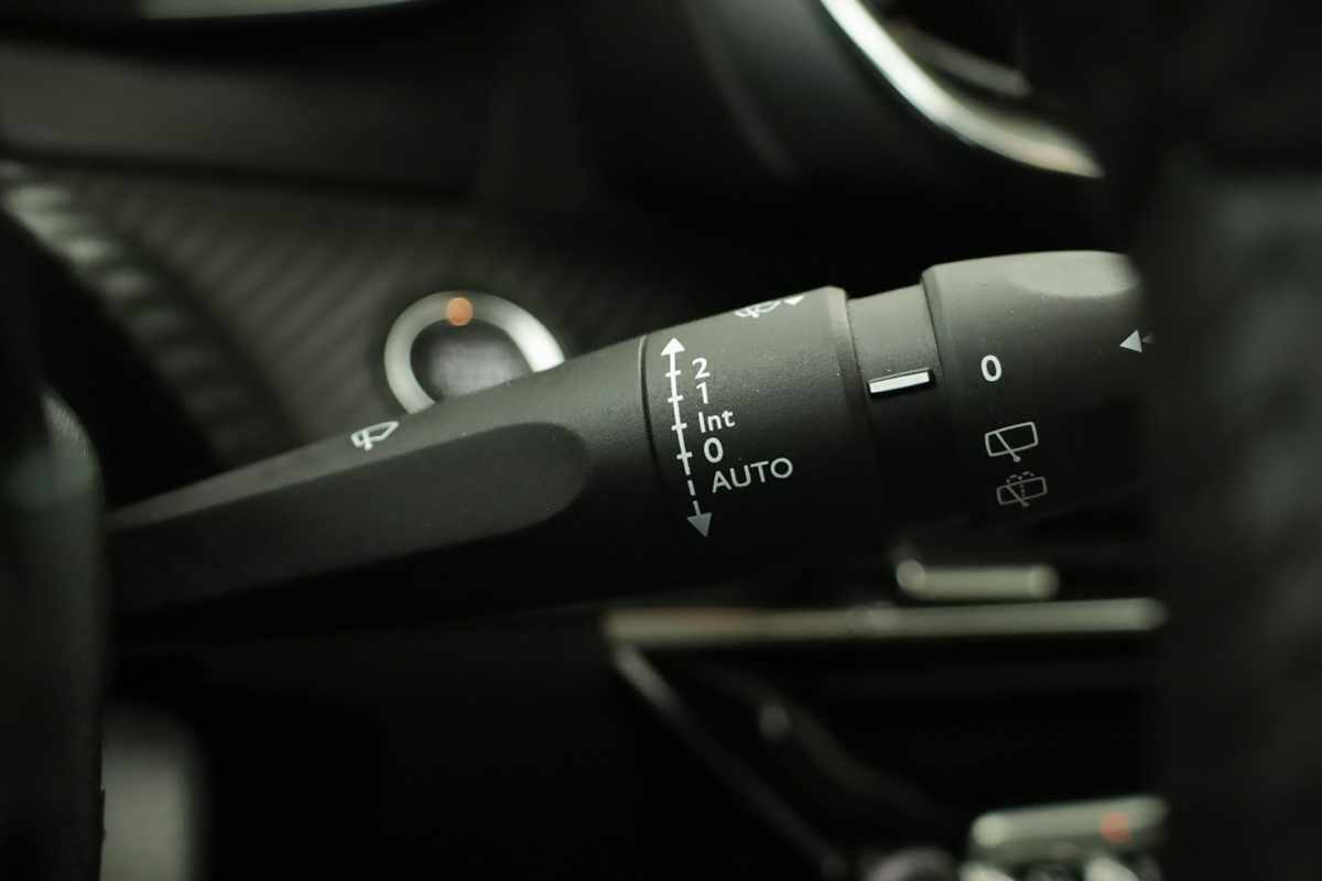 peugeot-e-208-2024-eletrico-0cc
