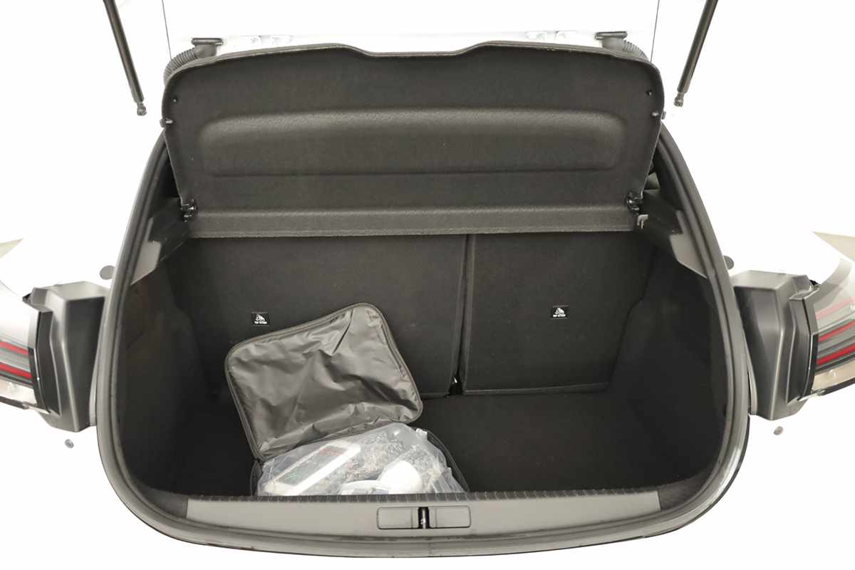 peugeot-e-208-2024-eletrico-0cc
