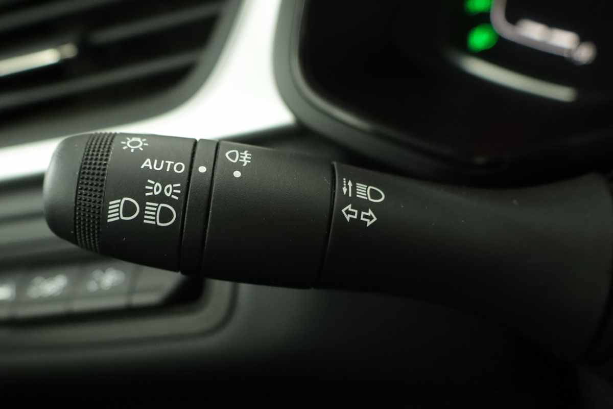 renault-captur-2024-gpl-999cc