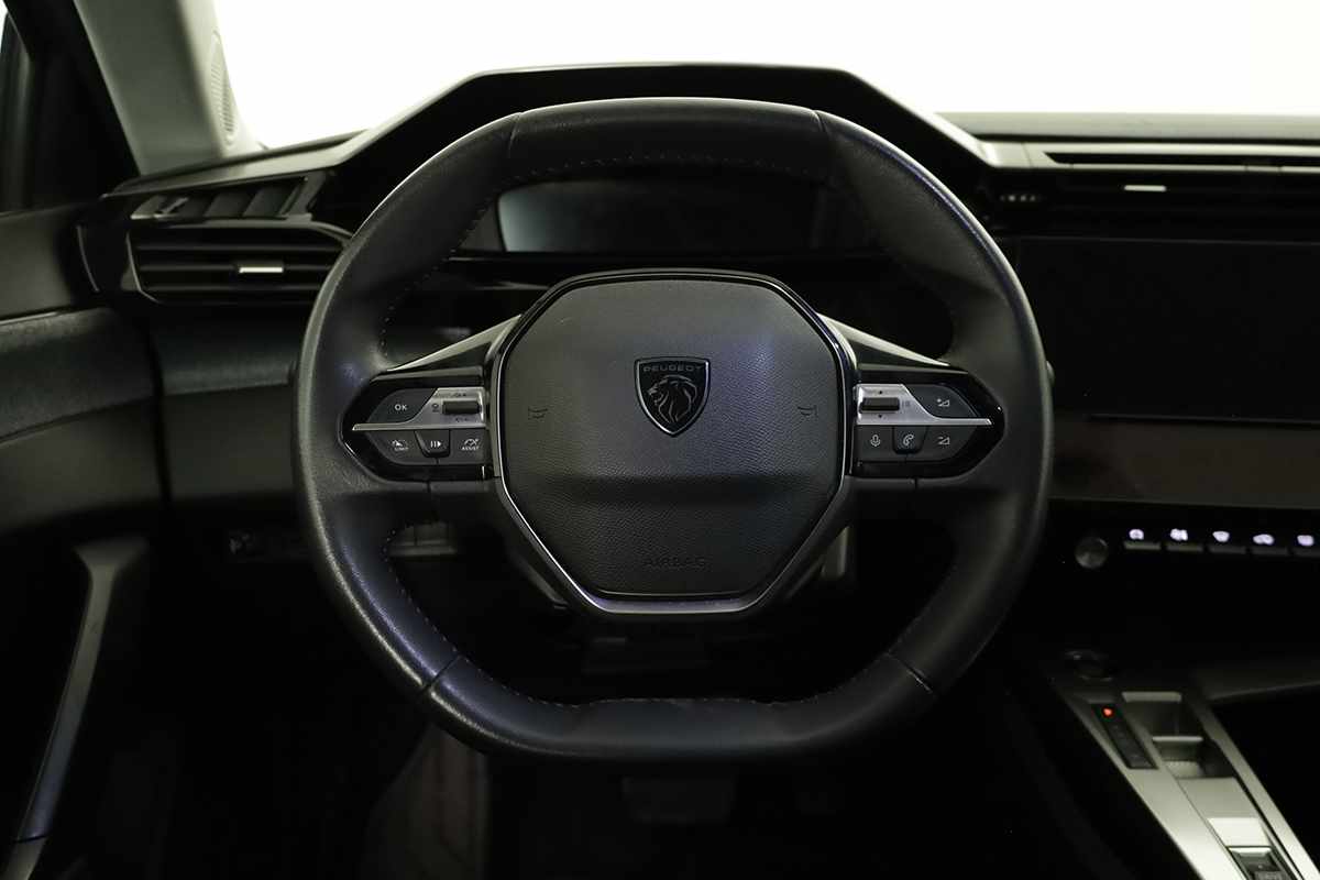 peugeot-308-2023-gasolina-1199cc