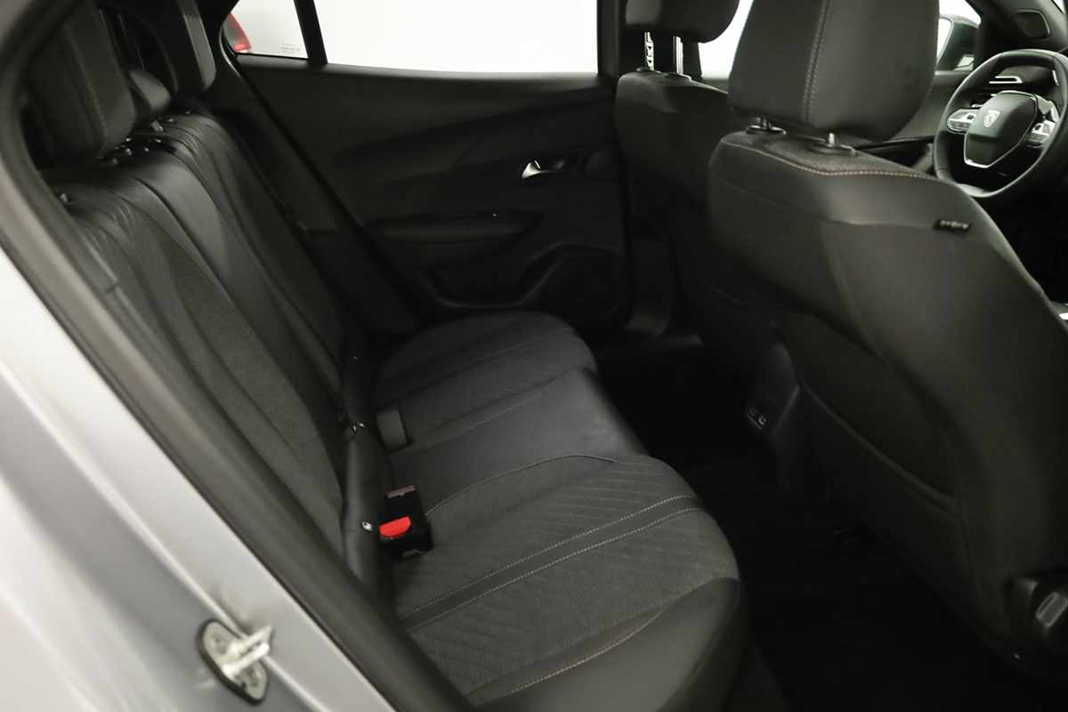 peugeot-e-2008-2024-eletrico-0cc