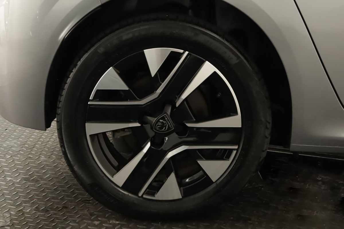 peugeot-e-208-2024-eletrico-0cc