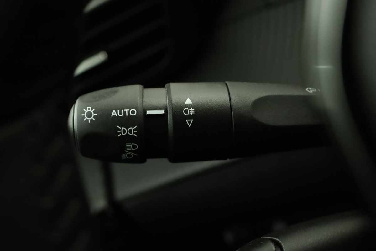peugeot-e-208-2024-eletrico-0cc