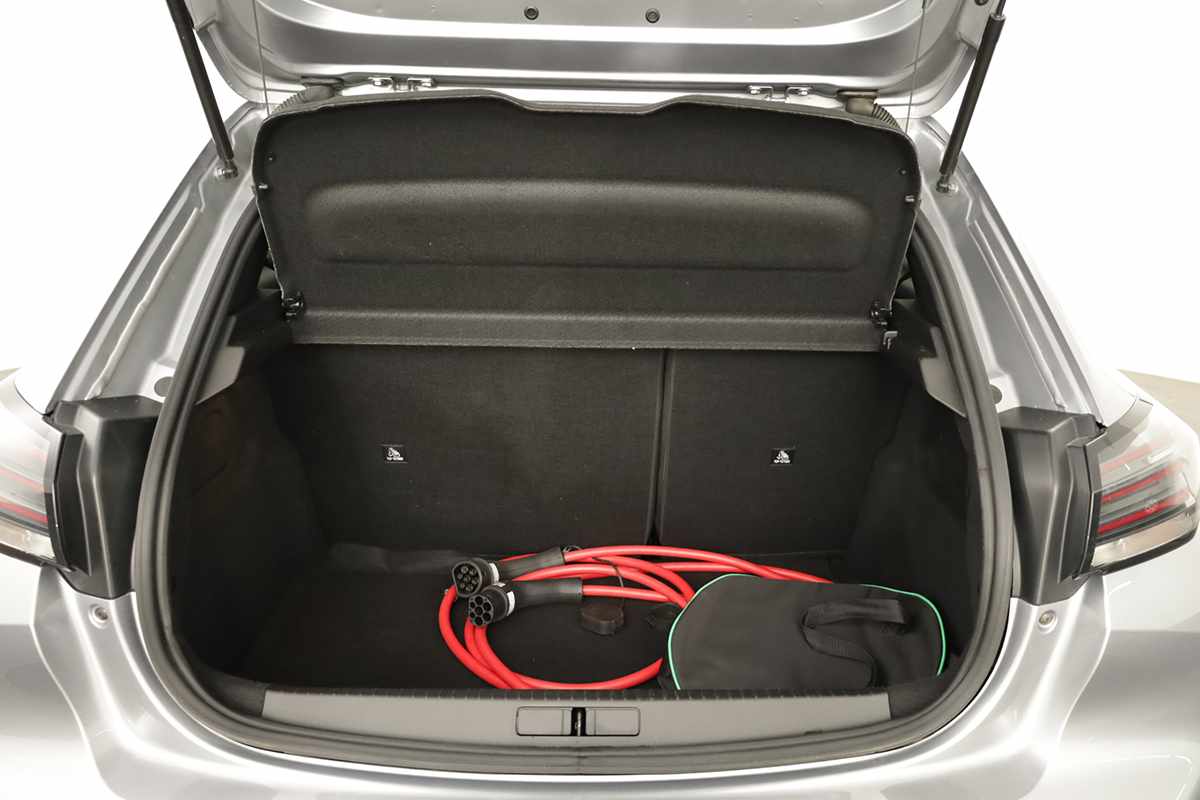 peugeot-e-208-2024-eletrico-0cc