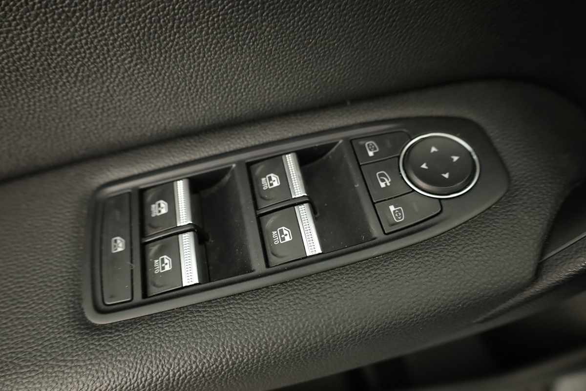 renault-captur-2024-gpl-999cc