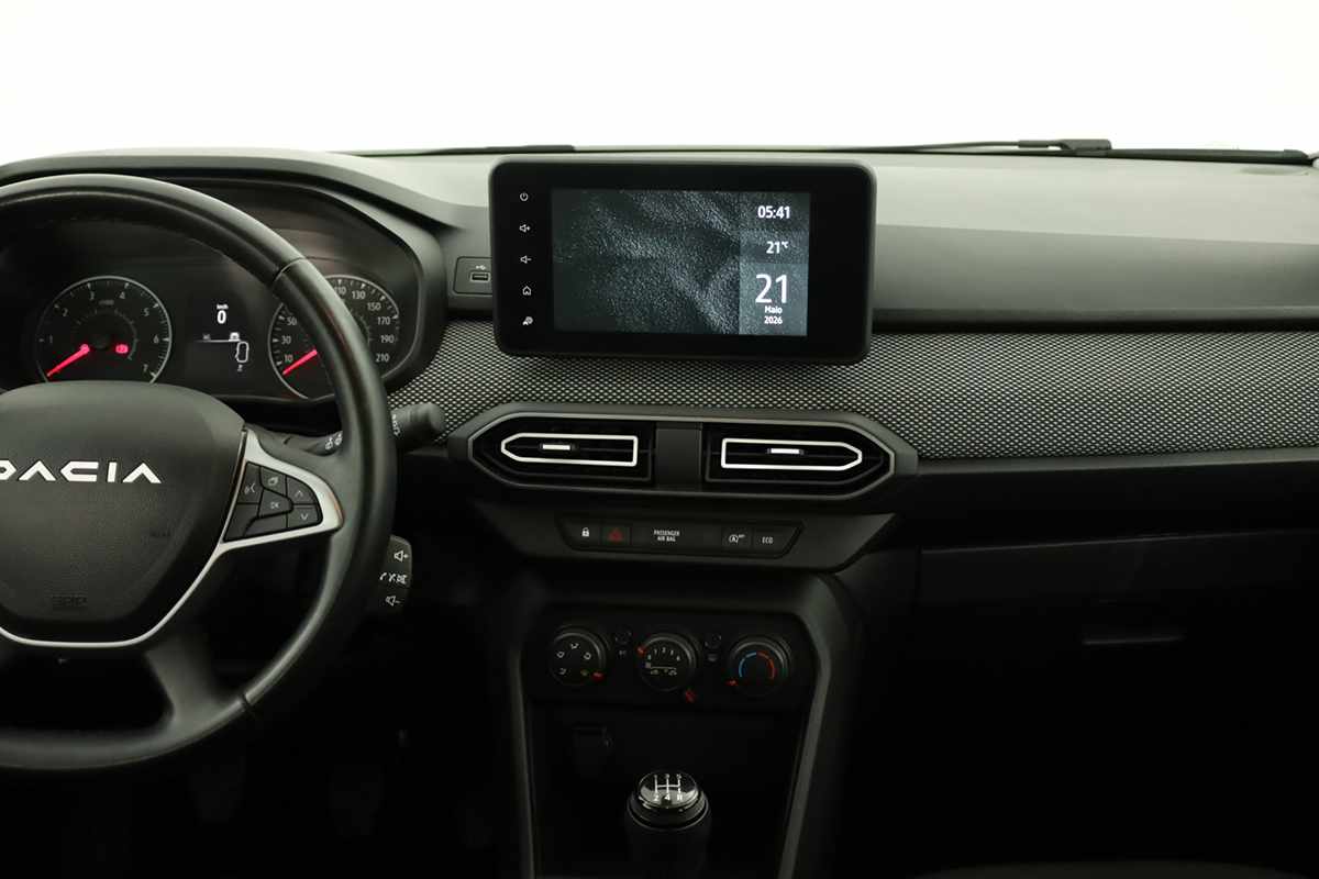 dacia-sandero-2024-gasolina-999cc