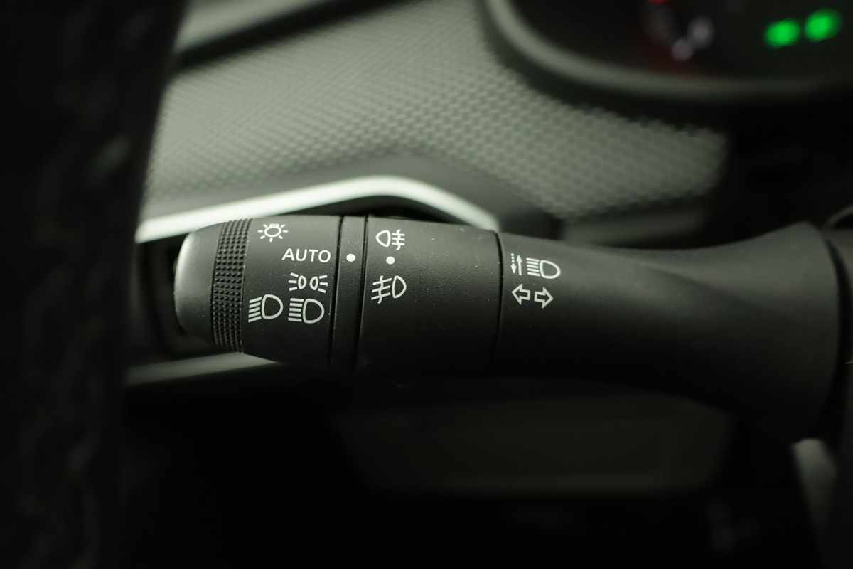 dacia-sandero-2024-gasolina-999cc