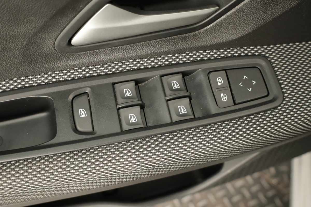 dacia-sandero-2024-gasolina-999cc