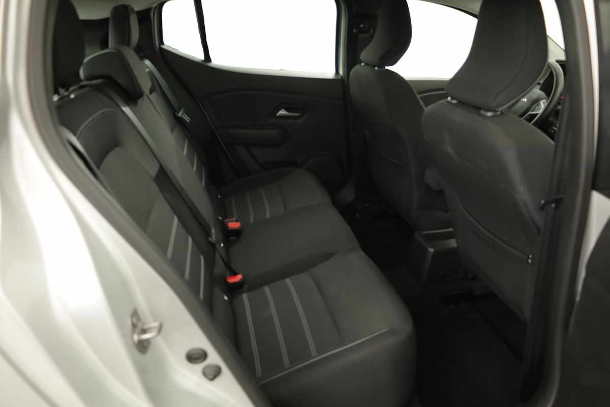 dacia-sandero-2024-gasolina-999cc